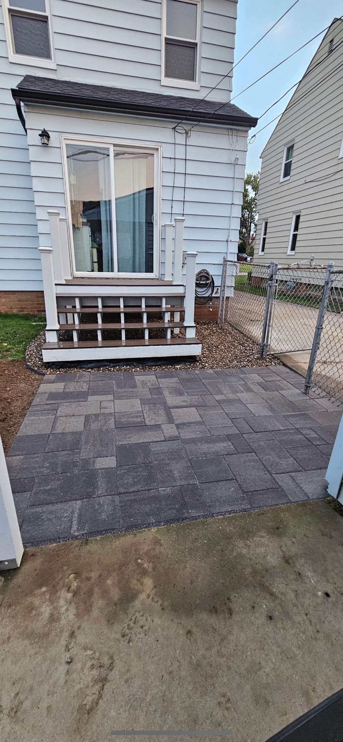 Gallery photos for Quarry Grey Patio: Image #3