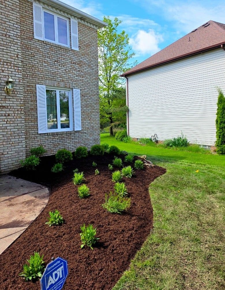 Native Front Bed Redesign Brings Fresh Life to Independence Home image