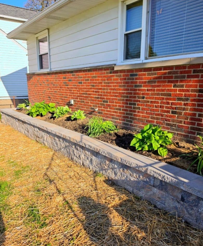 Gallery photos for Techo-Bloc Retaining Wall Upgrade in Independence: Image #3